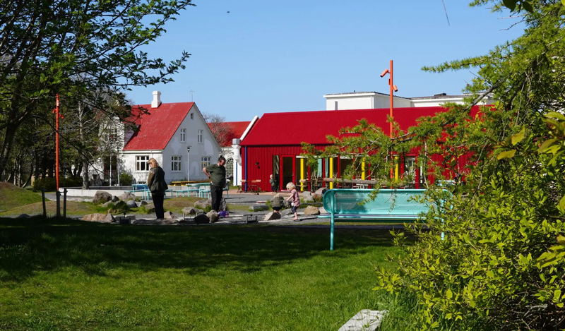 Vatnsleikjagardur-klippt-1800x1057.original